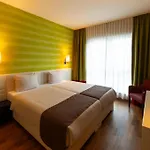 Kedi Hotel