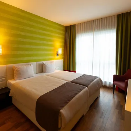 Kedi Hotel