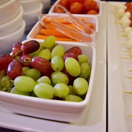 Kedi 2* بابينبورغ